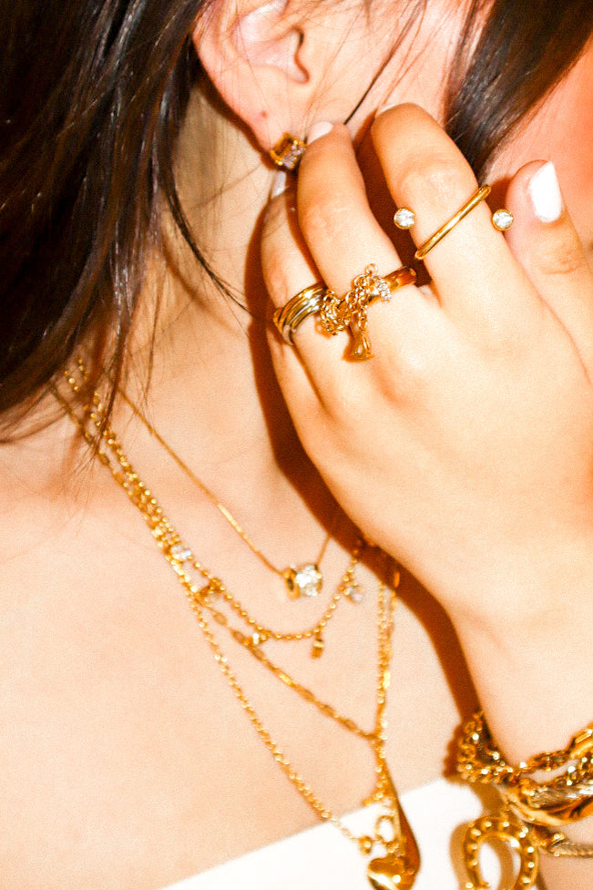 Gold Asymmetrical Circle Zircon Ring